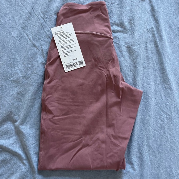 NWT lululemon Align Jogger - Picture 2 of 3